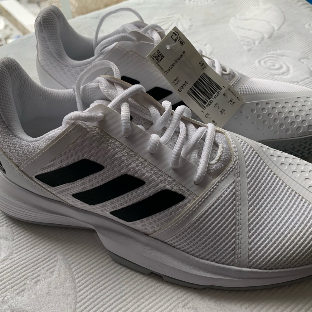 NWT Adidas CourtJam Bounce Tennis Shoes Size 8